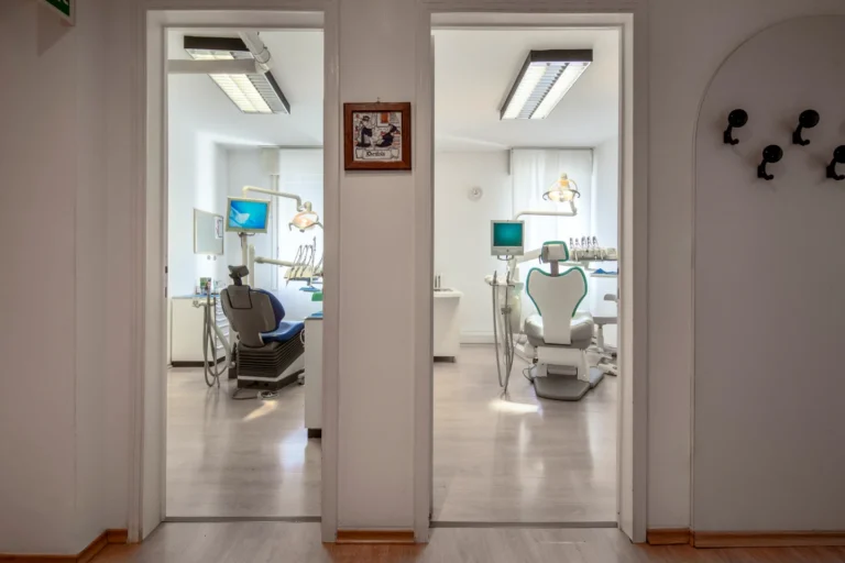 lo studio-12-polistudio-chiara-padova-dentista